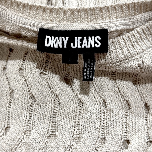 DKNY Cable-knit Sweater with gold shimmer sz L - Picture 3 of 4